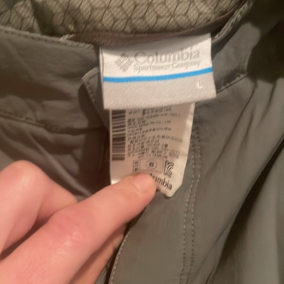 NWOT Columbia hiking capris - Picture 4 of 7